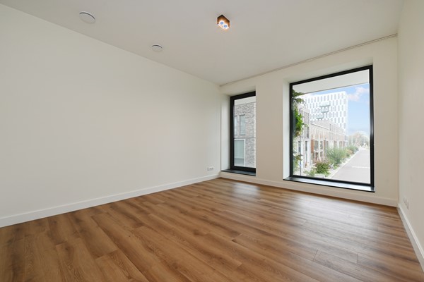 Medium property photo - Zodiakplein 93, 2516 CH Den Haag